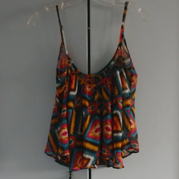 Show Me Your MuMu M Crop Top Tribal Print - Picture 3 of 8